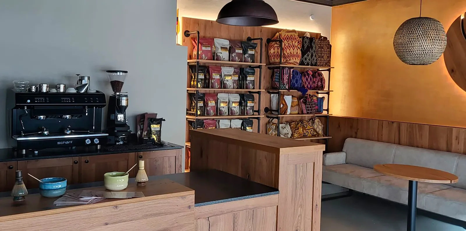Aroma Café